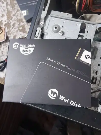 WEI DISK 128 GB SSD 2.5 INCH SATA III 6GB/s Solid State Drive ssd hard drive for Laptop Desktop PC