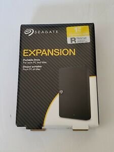 thumbnail image 2 of ADATA HD770G 2TB RGB USB 3.2 IP68 Waterproof Dropproof Dustproof External HDD Black 2 of 13