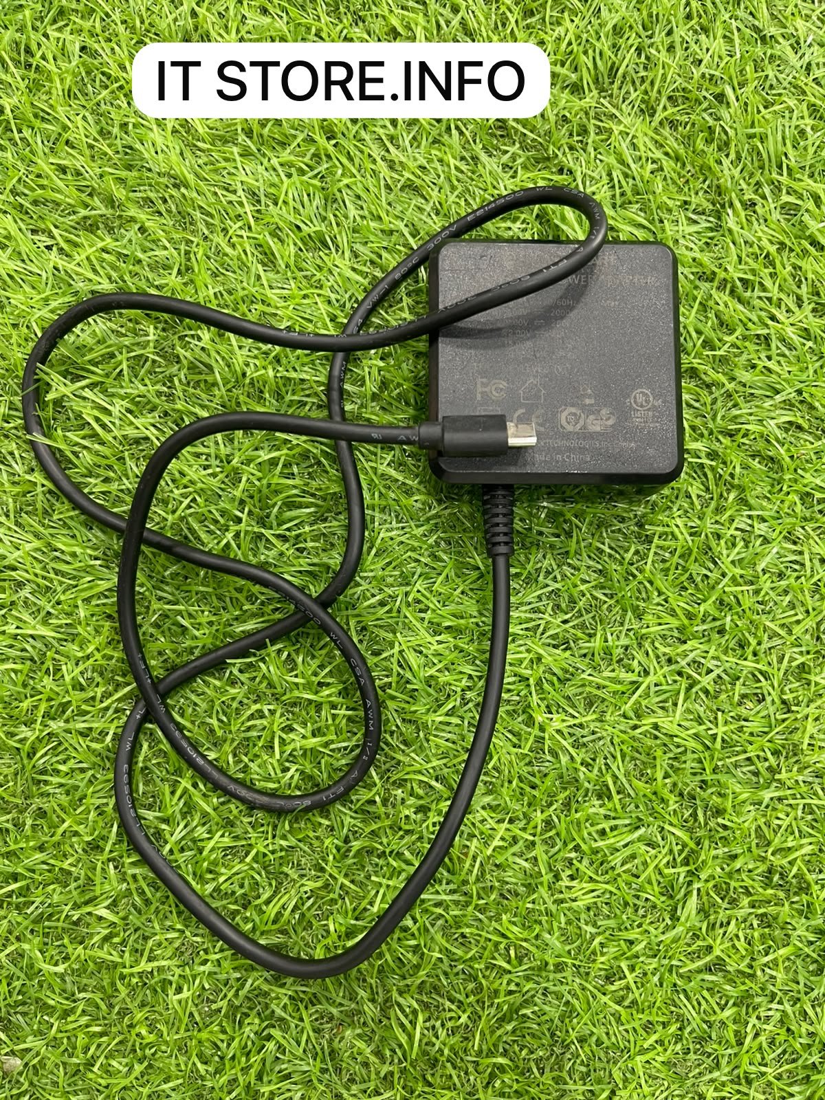 45w-usb-c-ac-power-adapter-specs-back-itonline