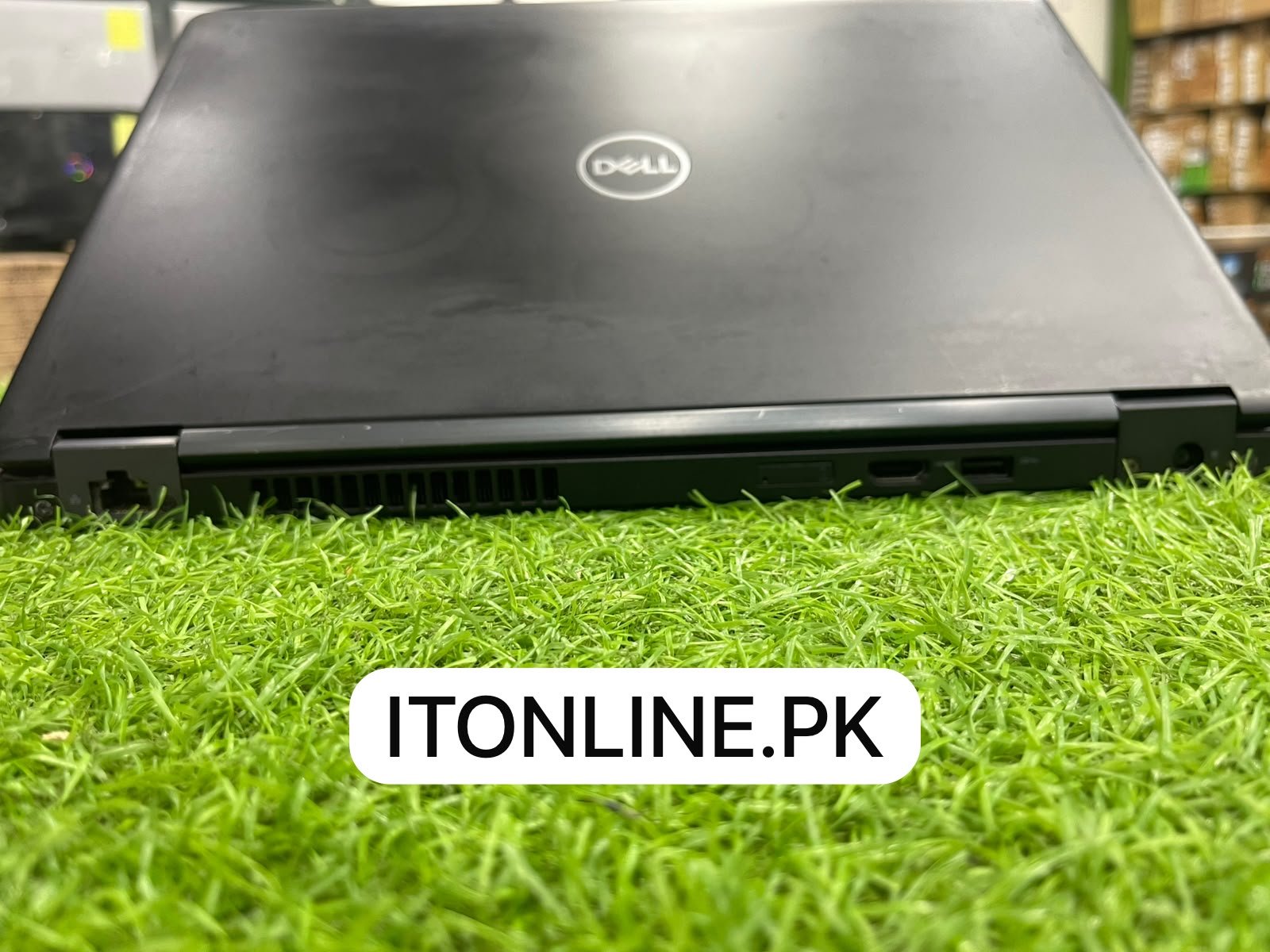 dell-latitude-5490-side-ports-vga-usb-it-store