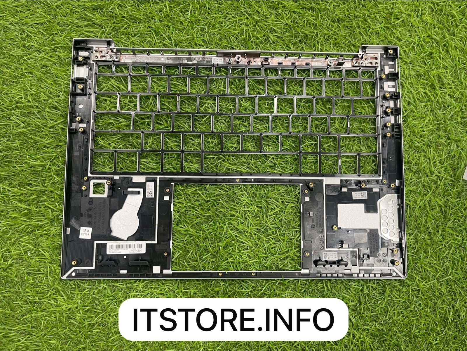 hp elitebook 840 g9 c panel silver top palmrest view itonline pk